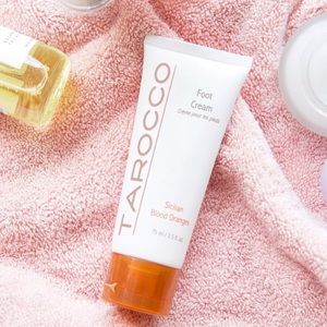 T a r o c c o • F o o t • C r e a m •